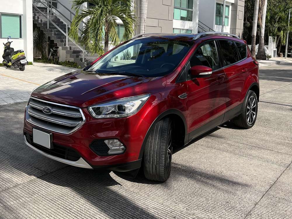 Ford Escape available for rent in Playa del Carmen