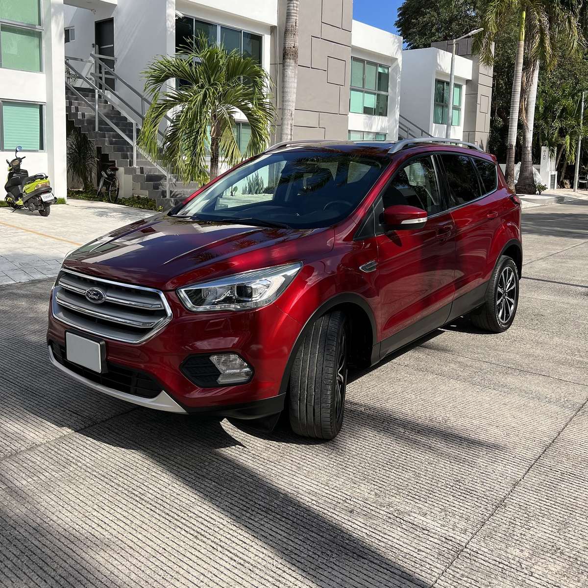 Ford Escape, front three-quarter view