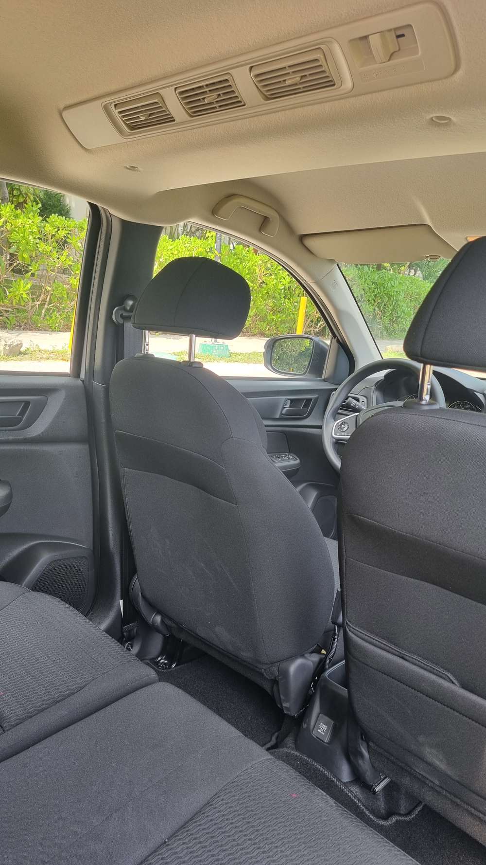 Honda BR-V, second-row seats