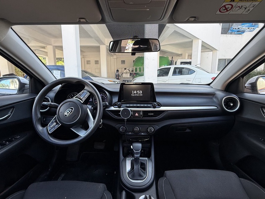 Kia Forte interior