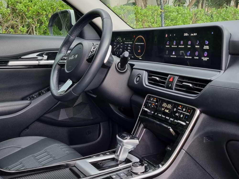 Kia Seltos interior