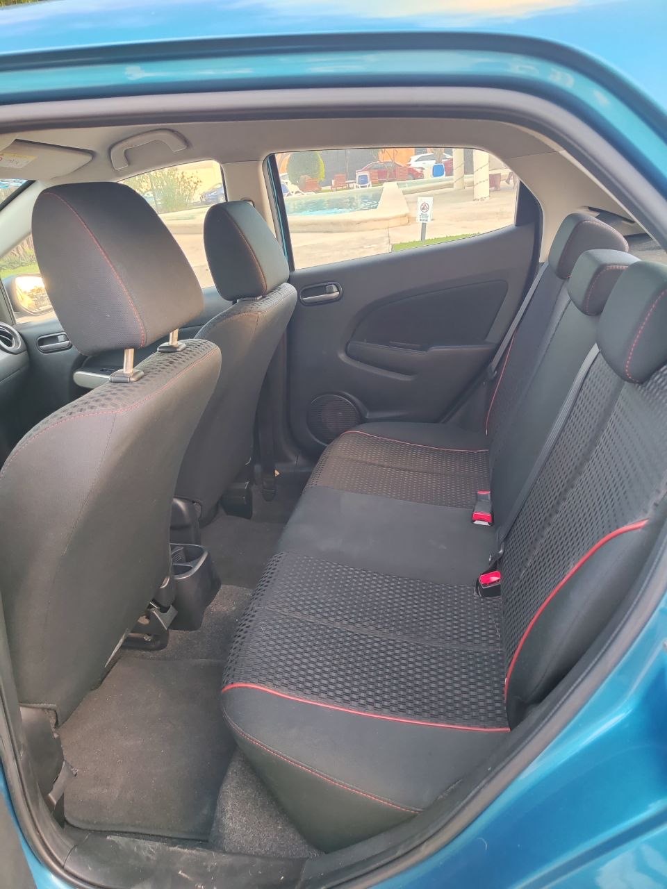 Mazda 2, dashboard